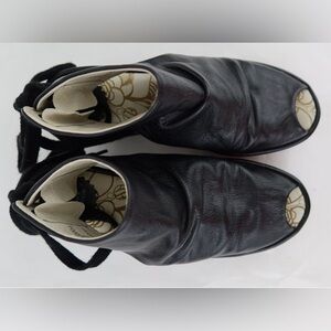 Fly London Yame Platform Peep Toe Lace-Up Wedge Sandals Black